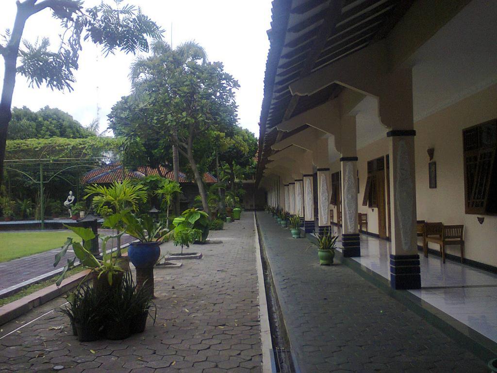 Hotel Galuh Tempelanlage Prambanan Exterior foto